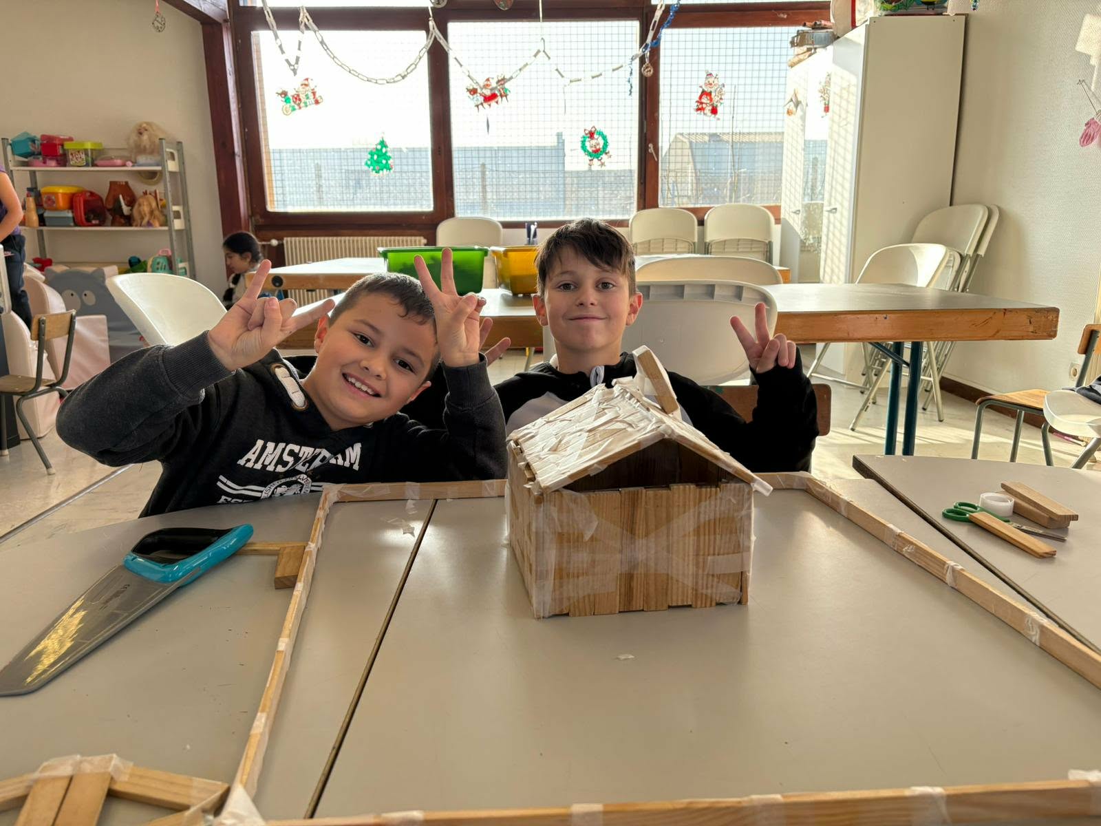 9d8df645-cda4-47e6-b637-e3d3f617292d